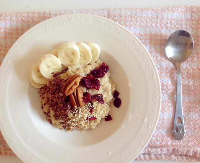 【superfood 早餐】燕麦quinoa粥的做法