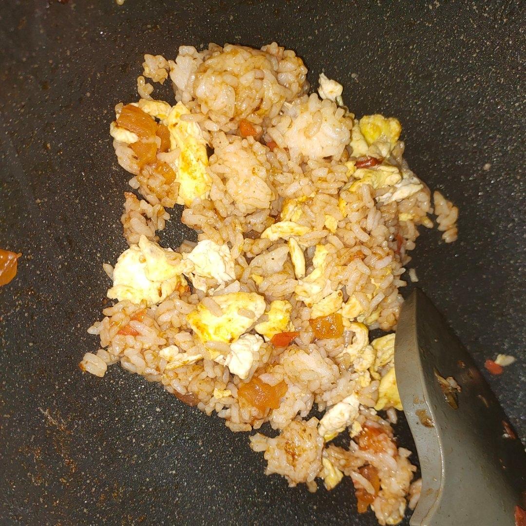 番茄鸡蛋炒饭