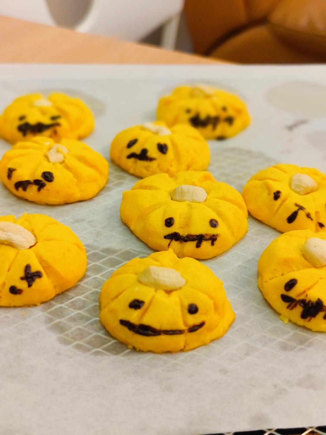 🎃万圣节限定｜南瓜曲奇饼干｜不用模具超简单