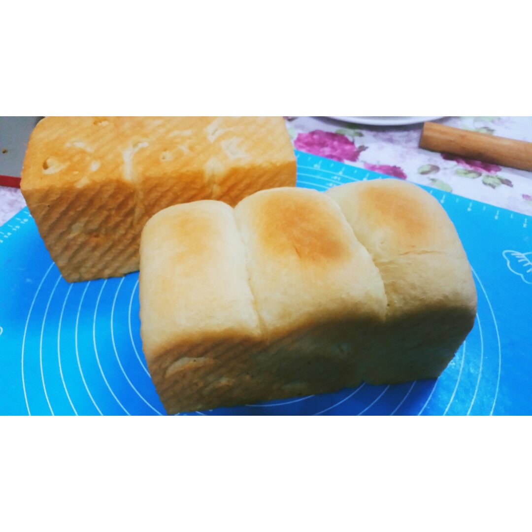 鲜奶油乳清吐司