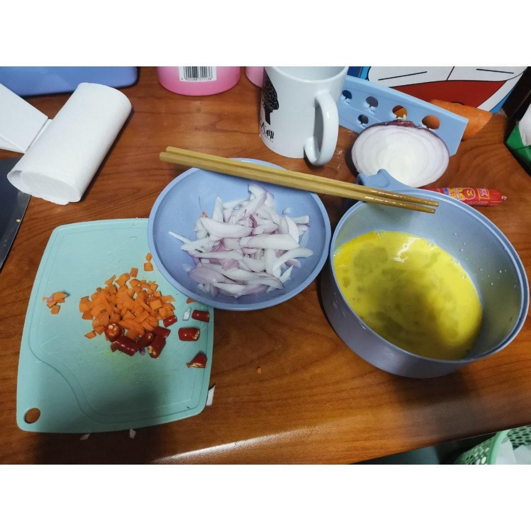 洋葱炒鸡蛋
