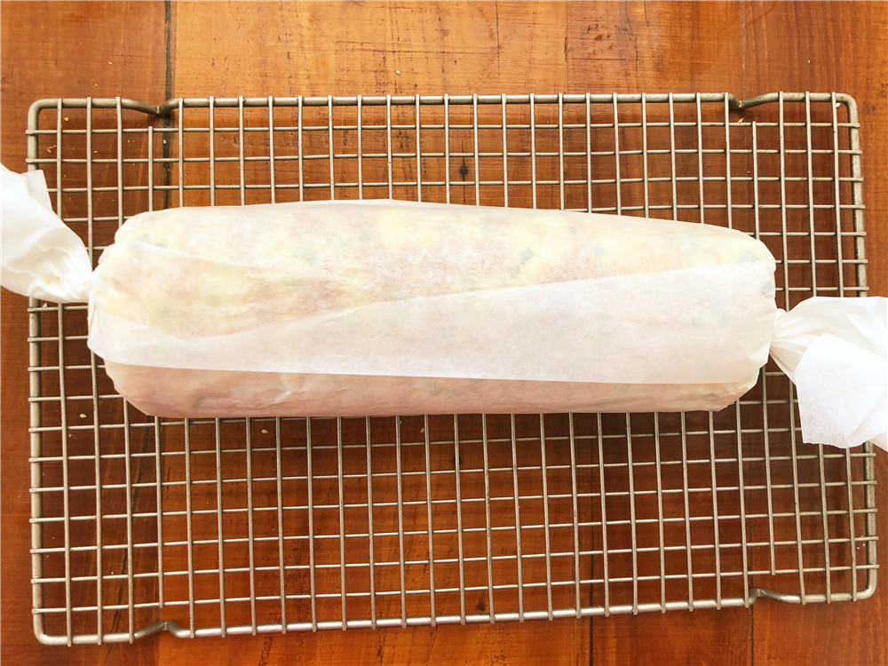 香葱肉松面包卷的做法 步骤21