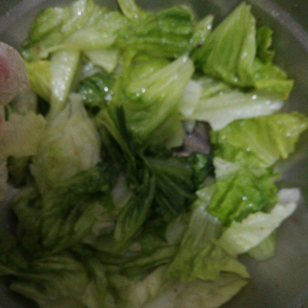 只有生菜的韩式生菜沙拉