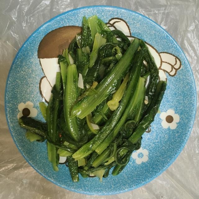 清炒油麦菜