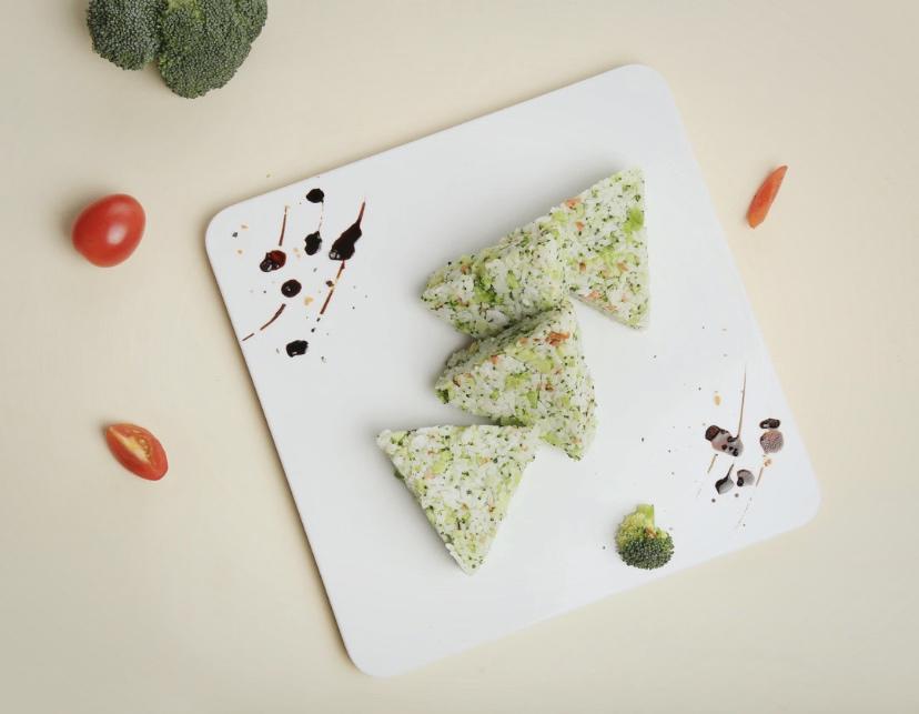 西兰花火腿饭团——安利皇后锅具