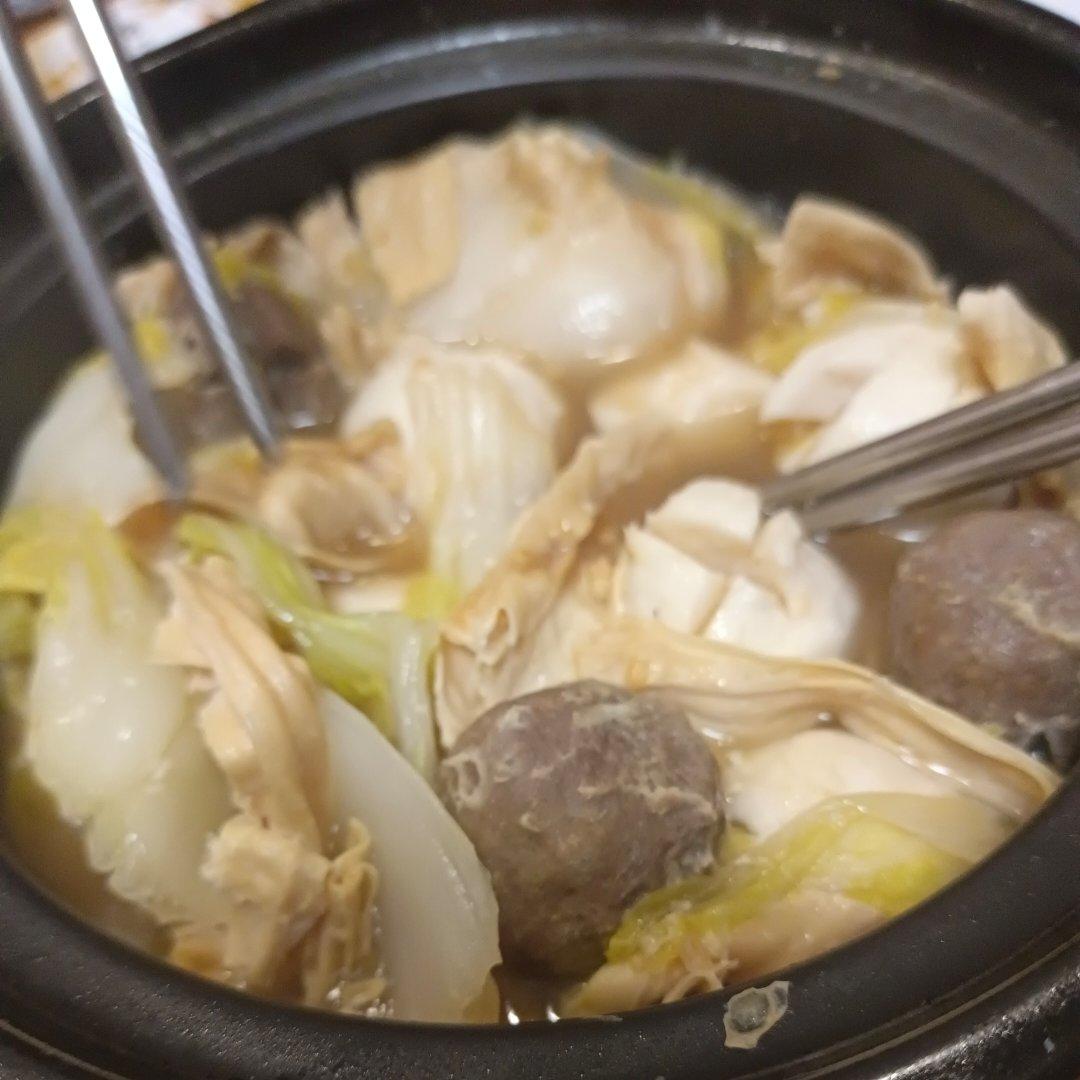 大白菜烧自制口感Q弹肉丸子