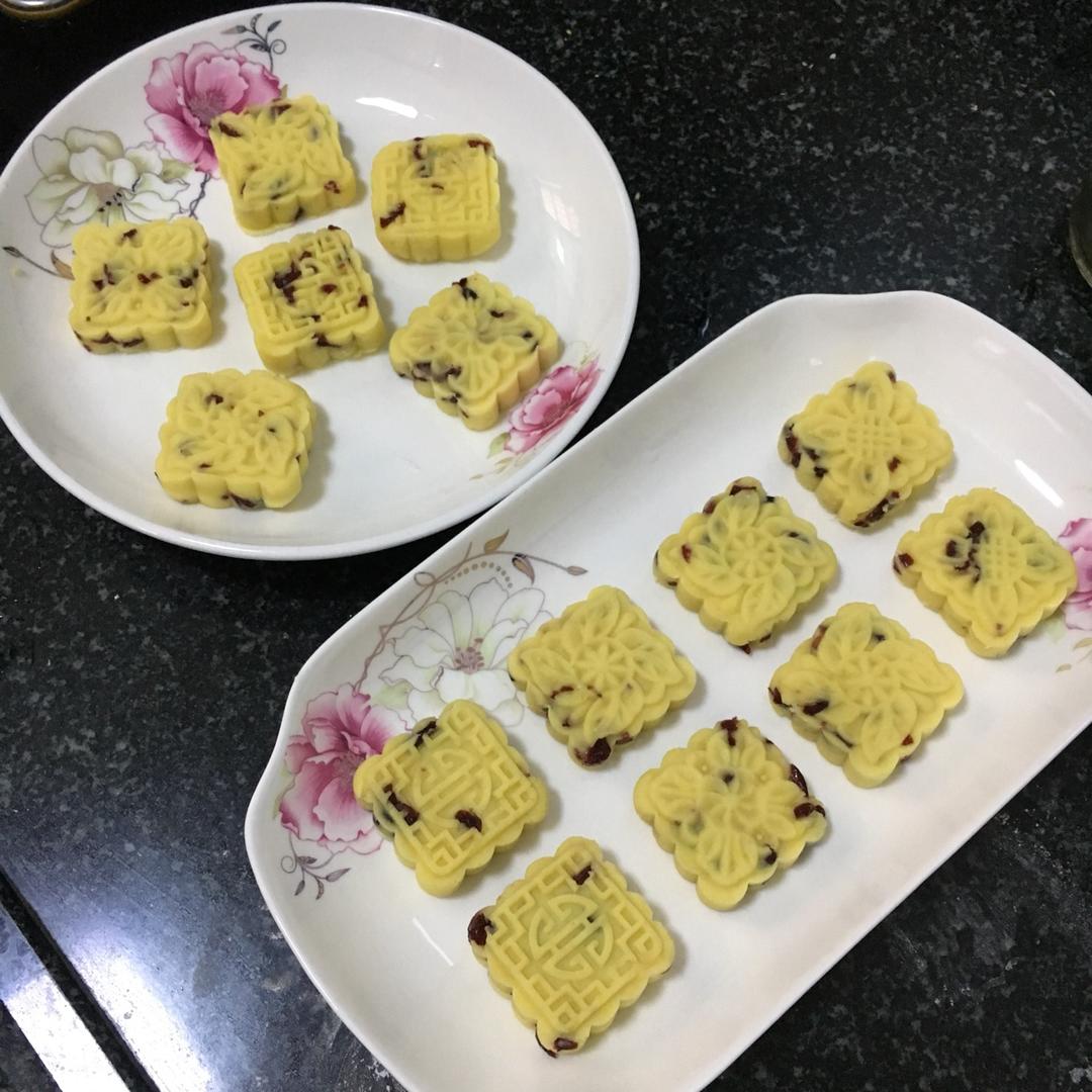 蔓越莓绿豆糕