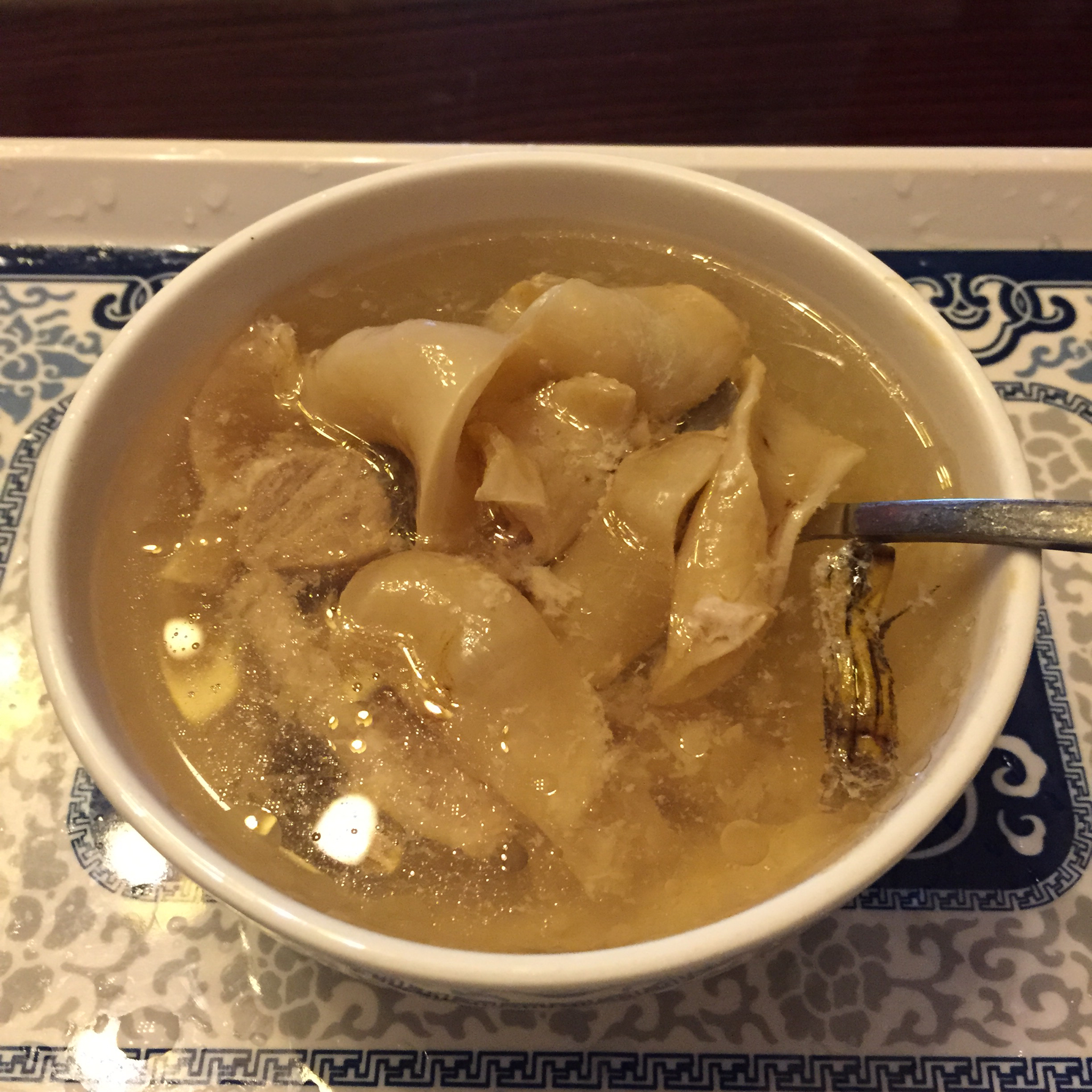 花胶瑶柱炖瘦肉