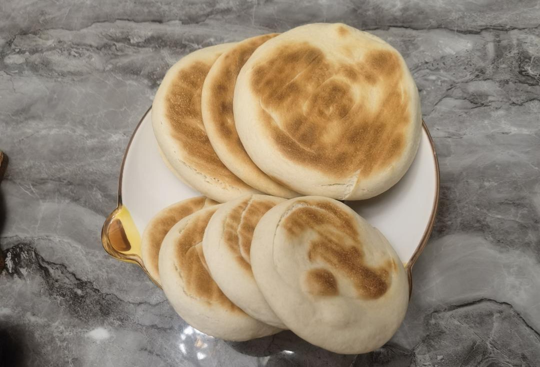 肉夹馍饼(不用泡打粉也外酥里嫩的肉夹馍饼)