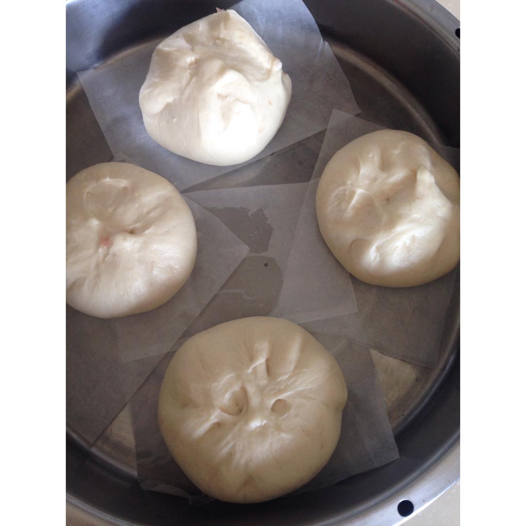 详解鲜肉大包做法。