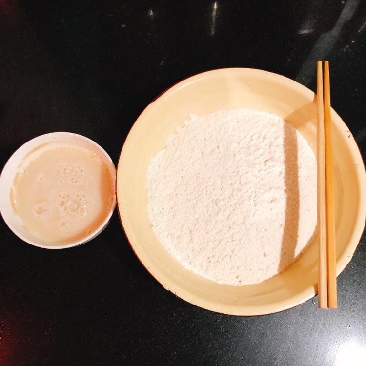 纯奶手撕吐司的做法 步骤1