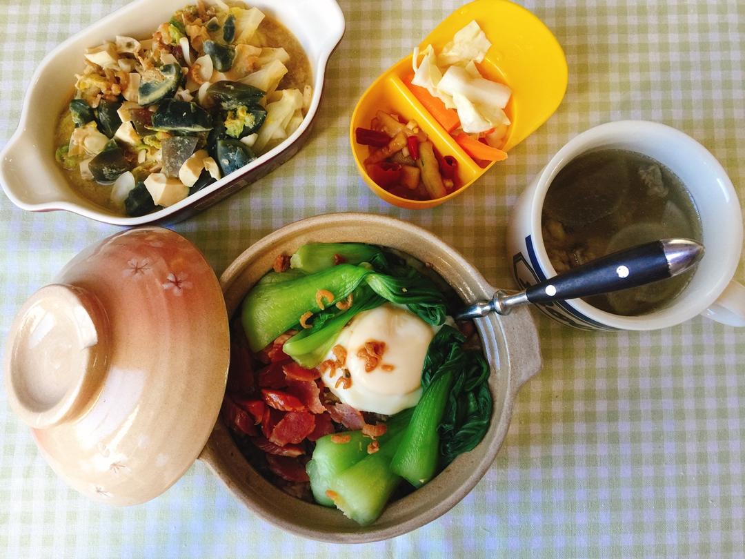 每天，叫醒我的是早餐