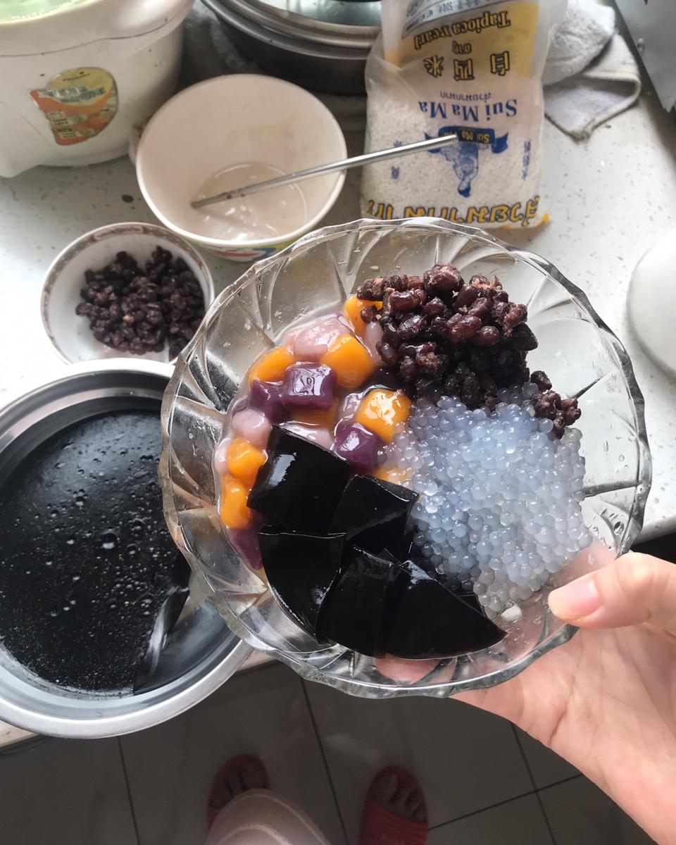 超简单的黑凉粉