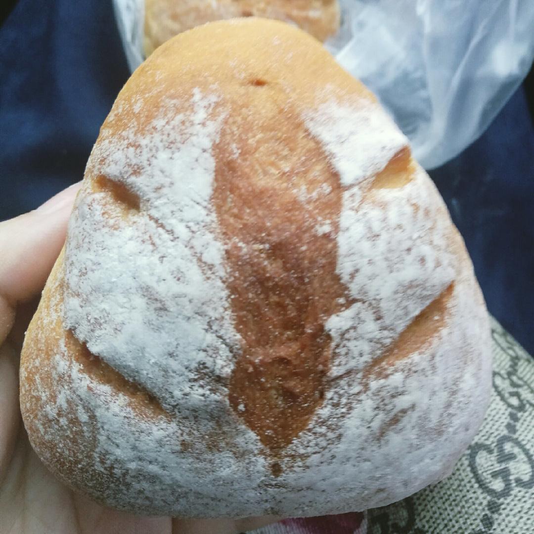 淡奶油软欧包