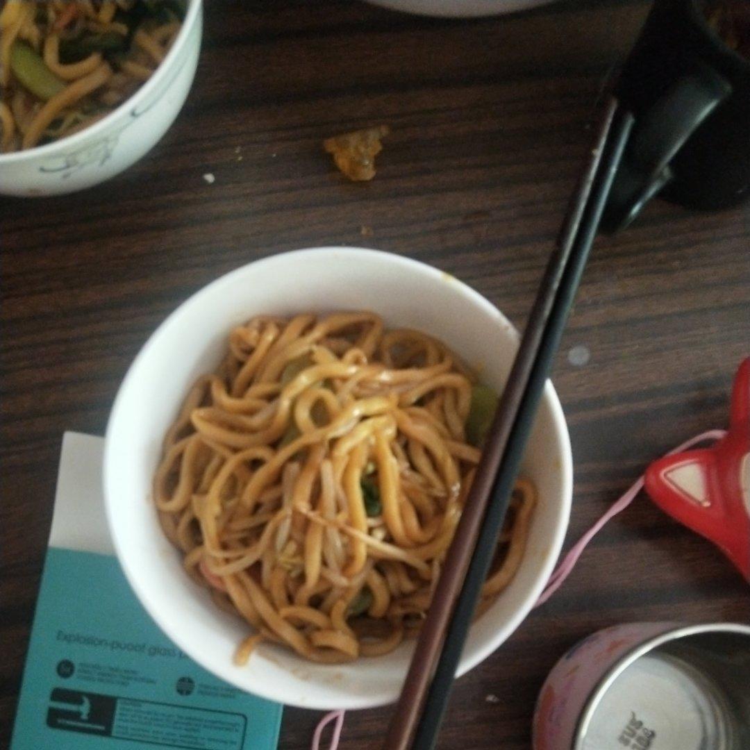 上瘾大排档—深夜炒面