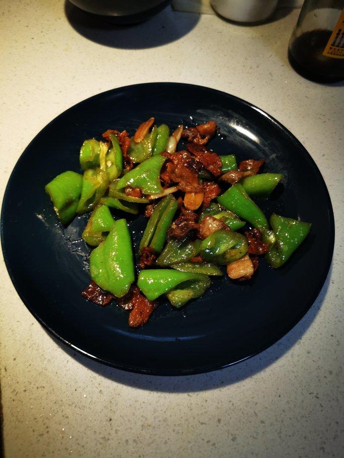 青椒炒五花肉