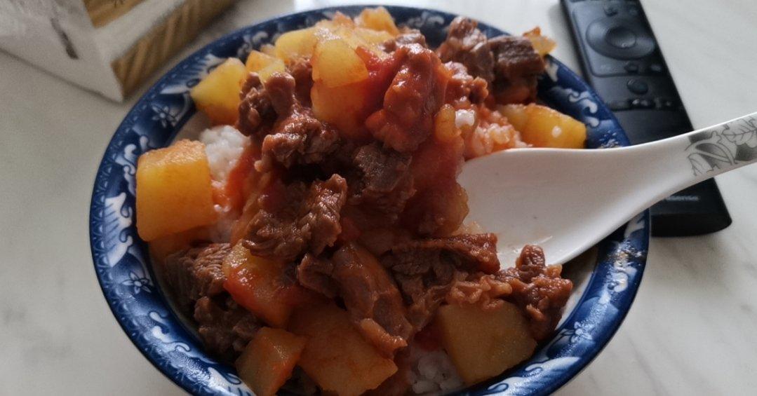 番茄土豆炖牛腩