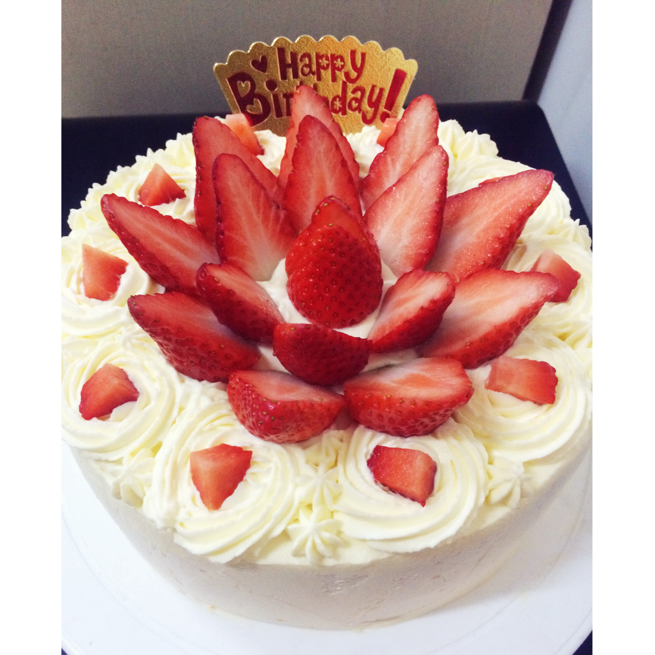 安妈1989做的草莓奶油蛋糕