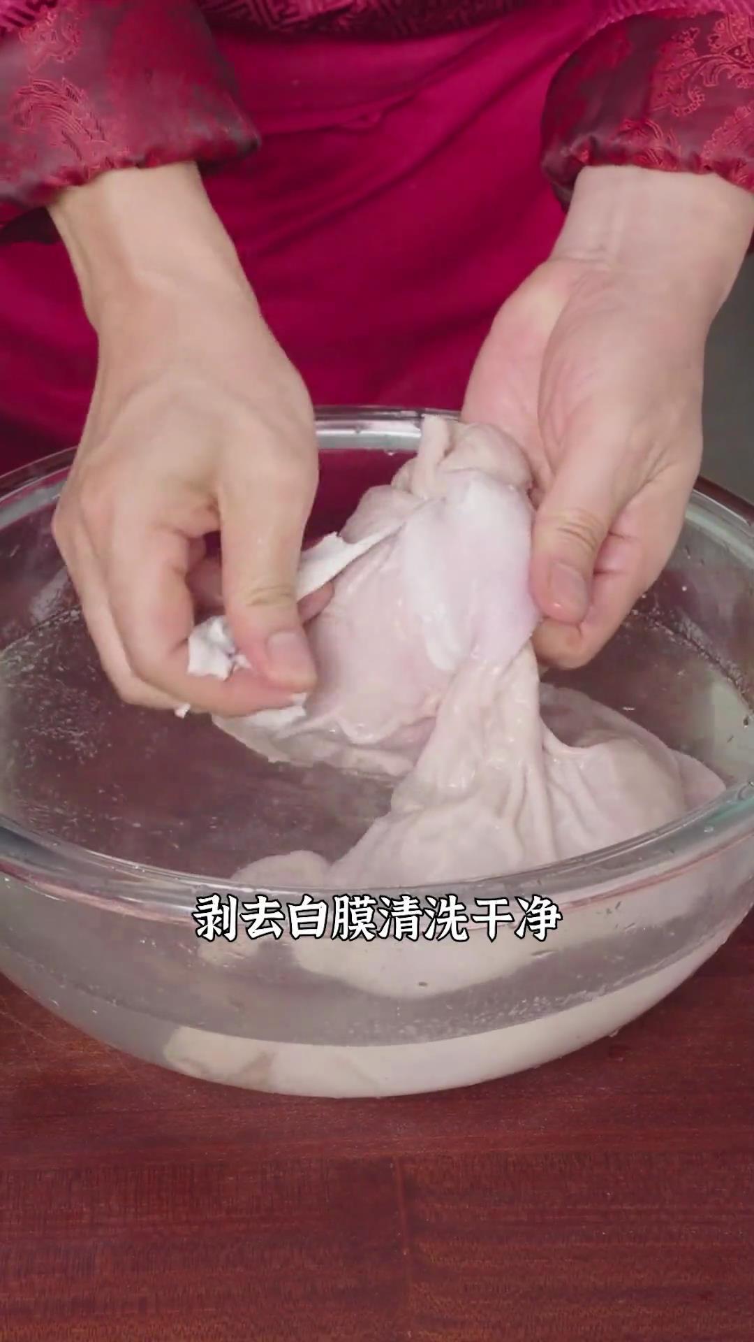 红菇猪肚鸡的做法 步骤6