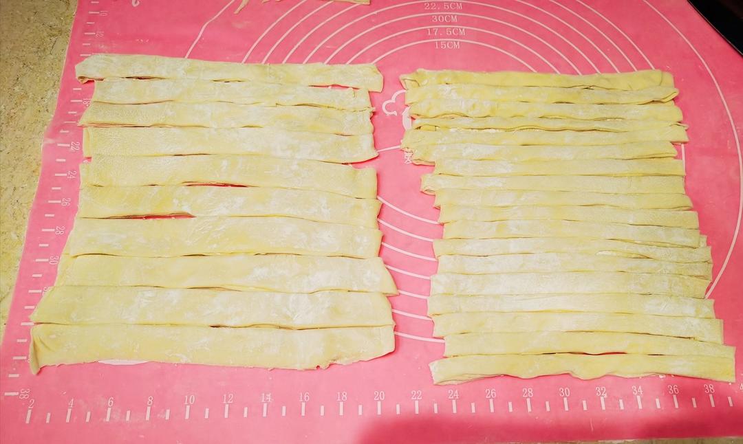 快手纯手工擀面条