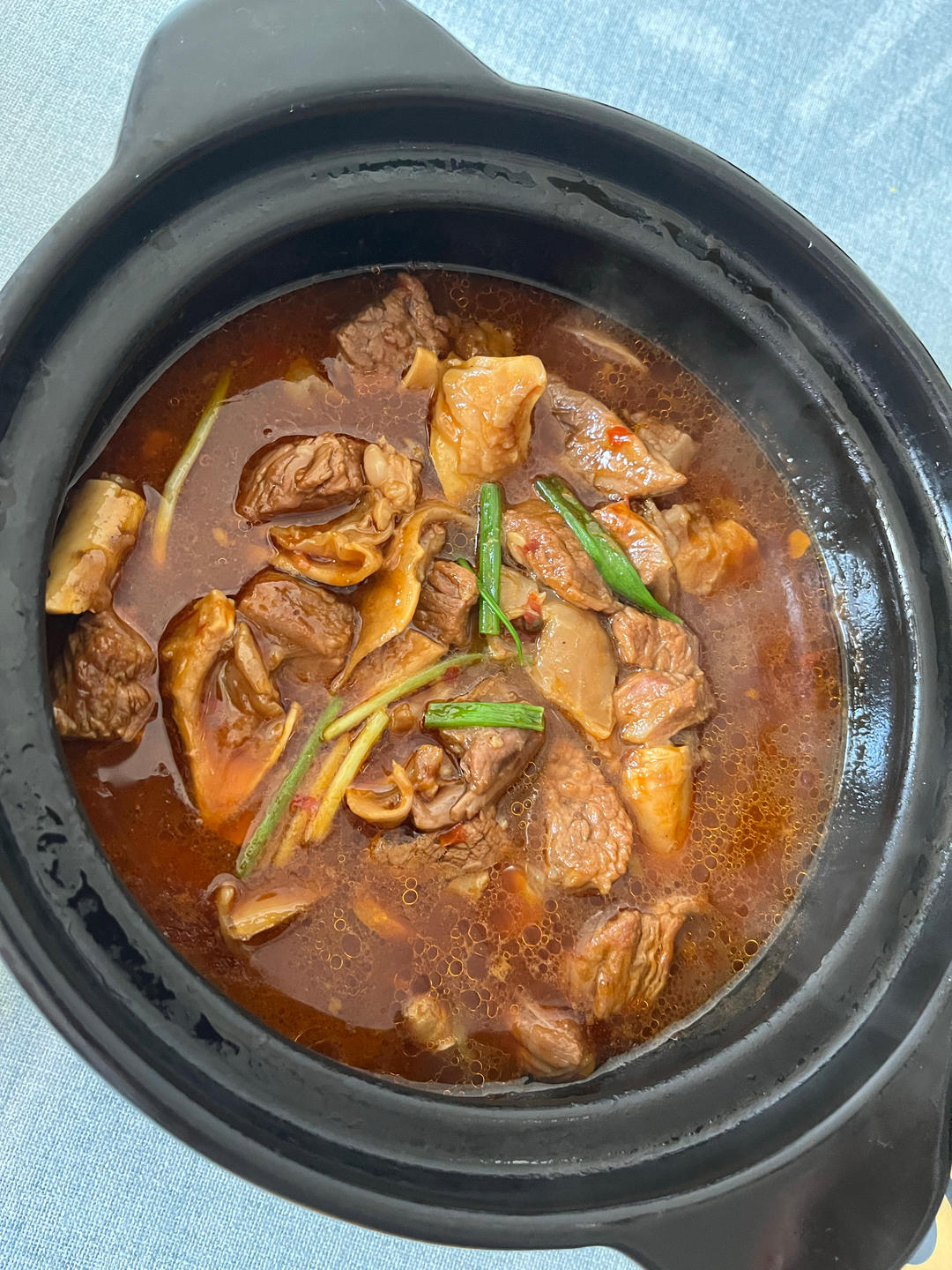 红烧牛腩~好吃到舔嘴