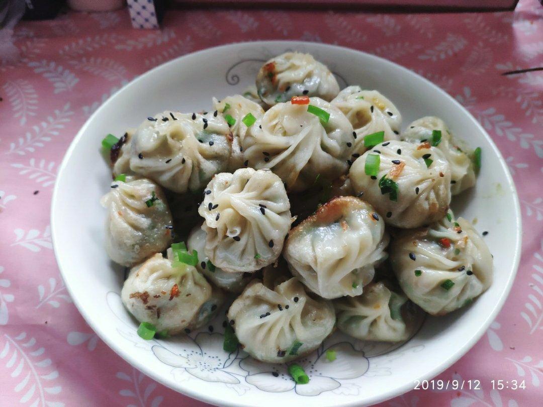 饺子皮版生煎包