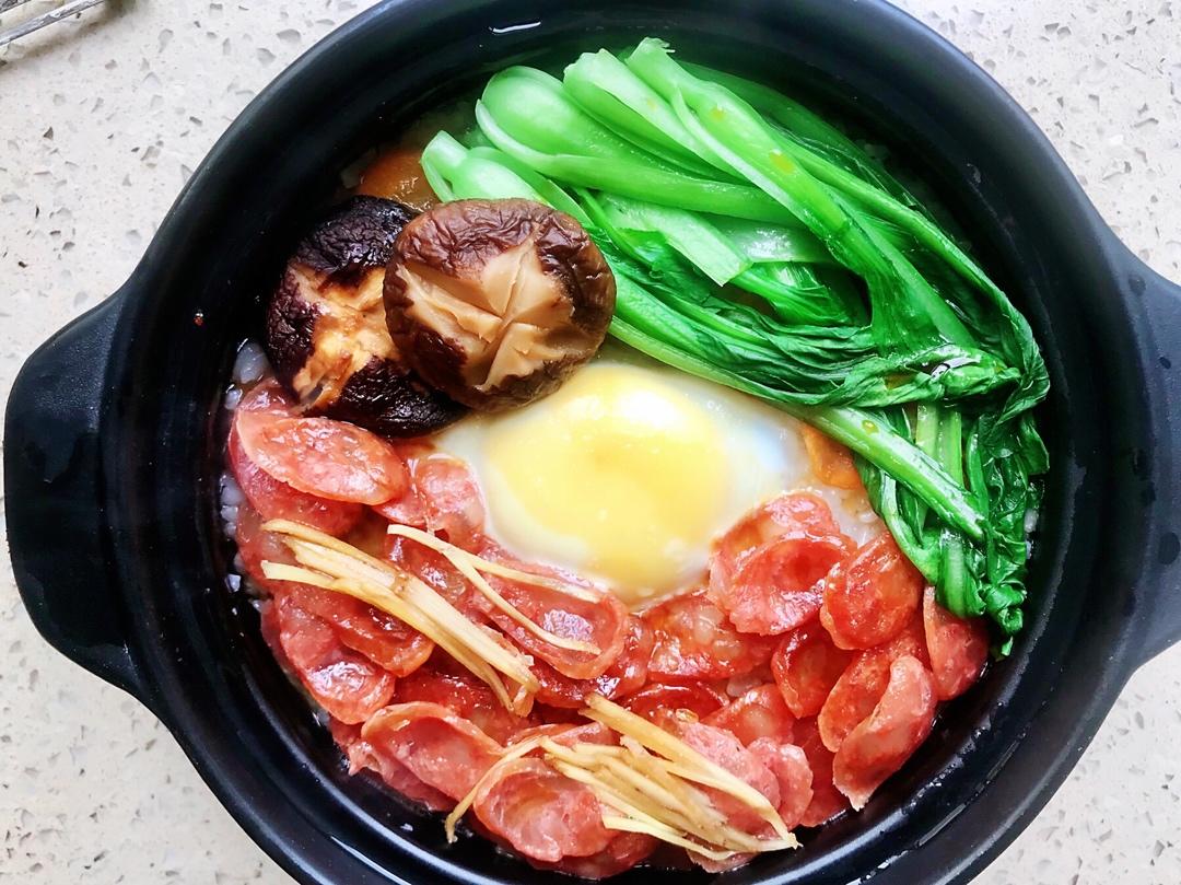 香肠煲仔饭
