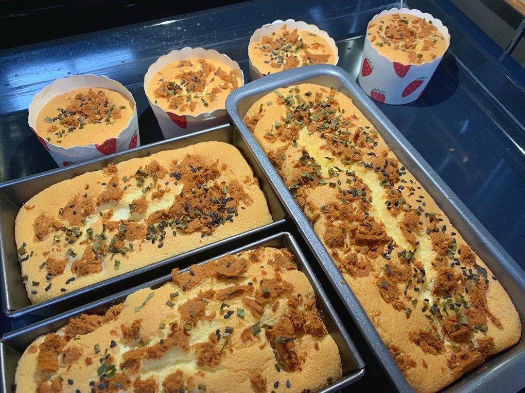 万用方子‼️口感滋润的酸奶&肉松沙拉夹心小蛋糕🍰