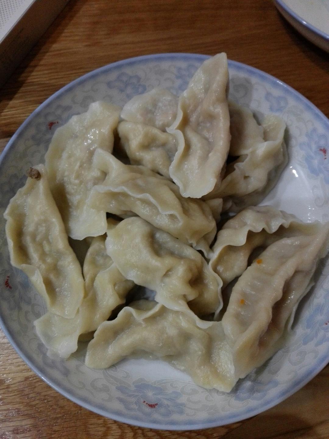 独一份酸菜水饺的做法