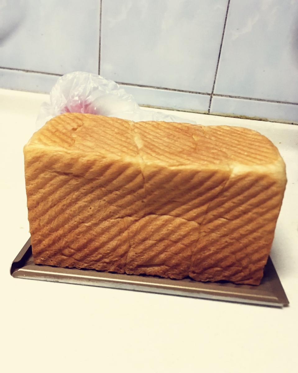 绵软细腻Q弹的酸奶吐司