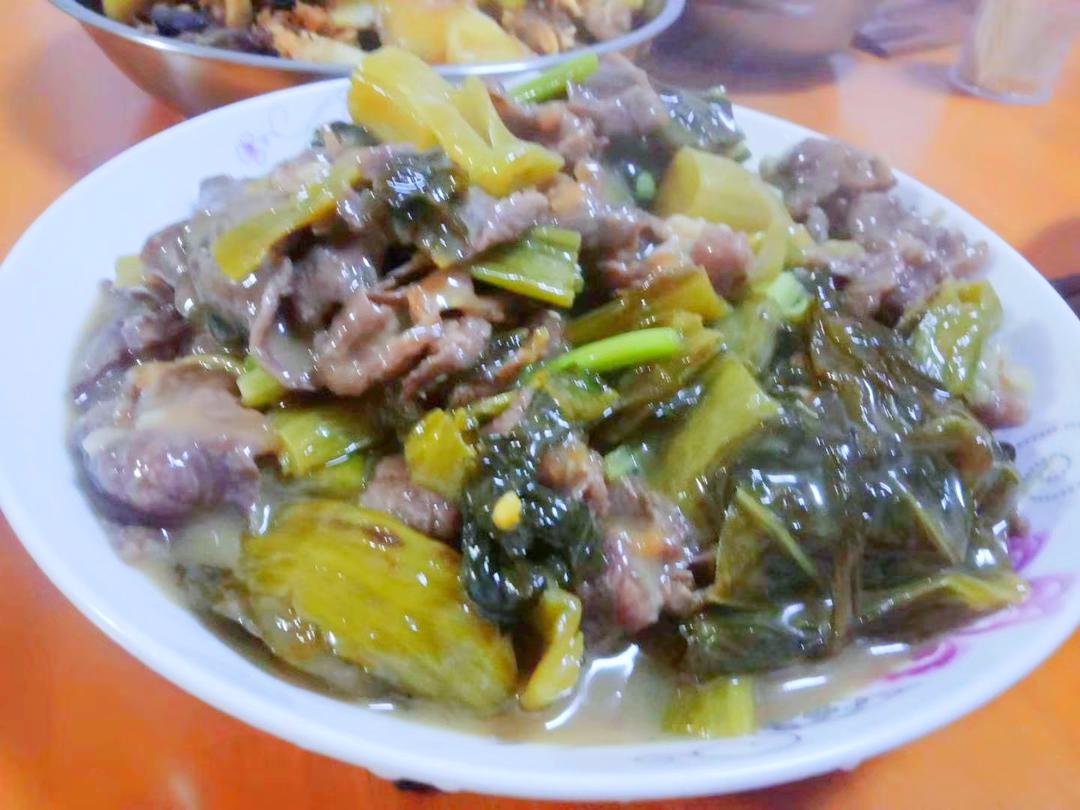 酸菜牛肉的做法