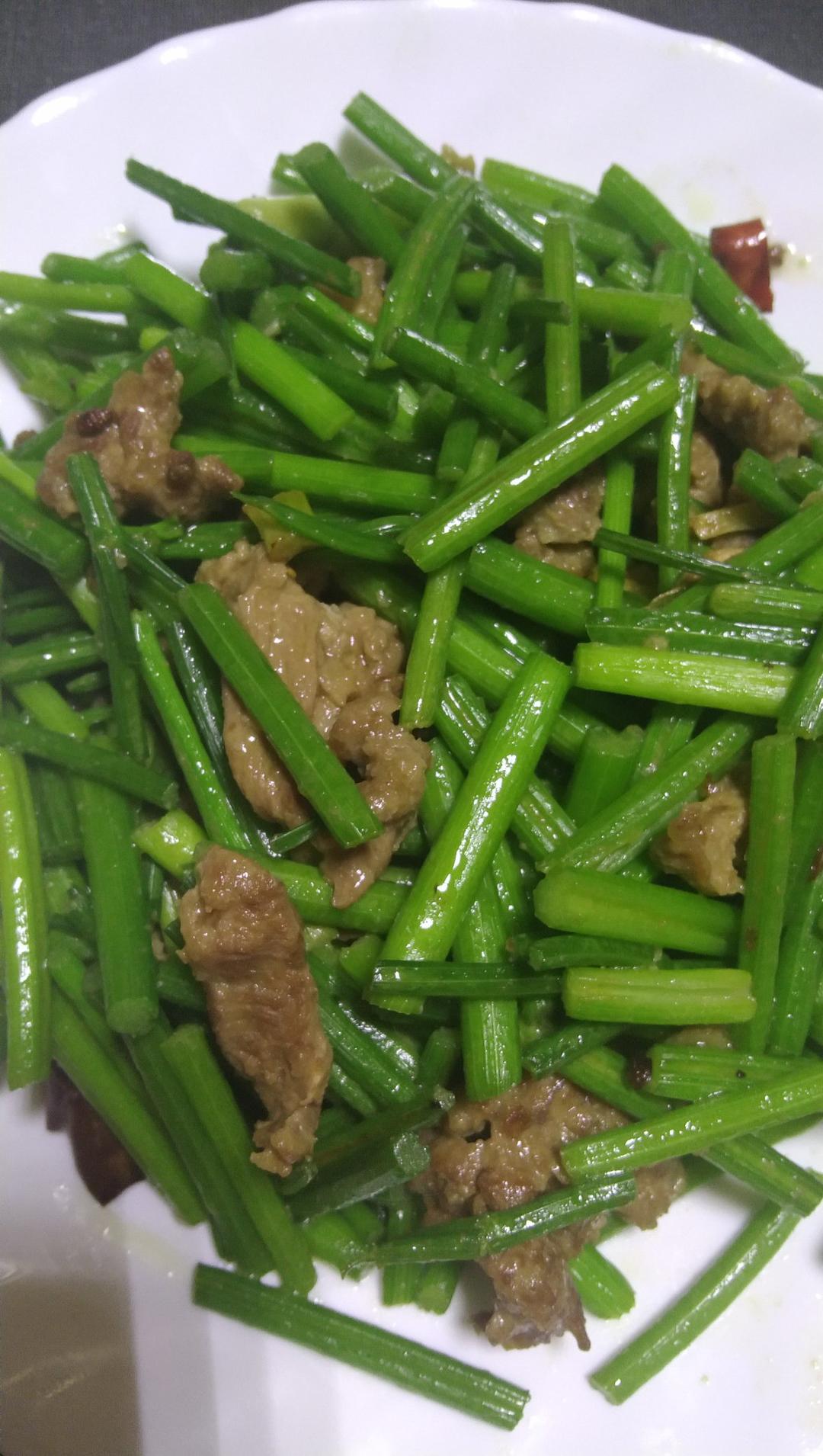 超下饭的芹菜炒牛肉
