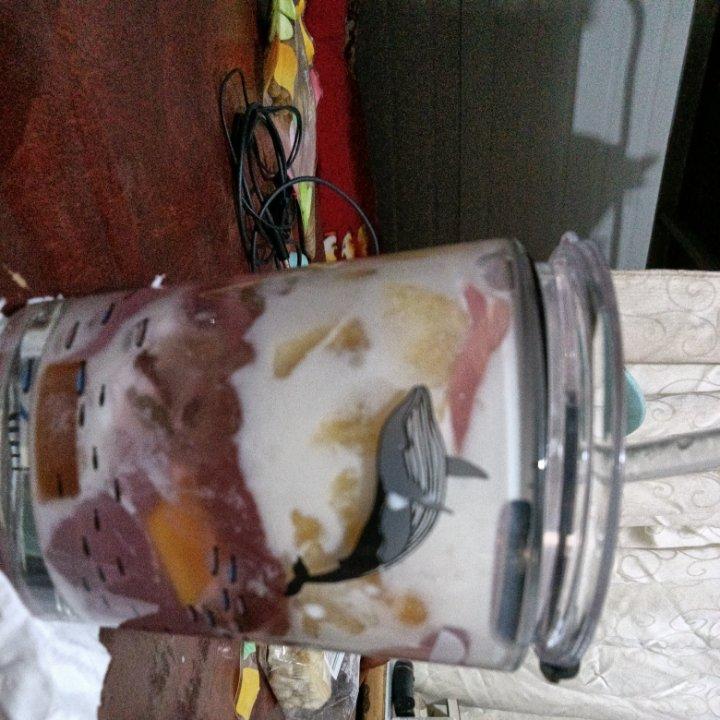 白凉粉版火龙果撞奶（夏天必备）