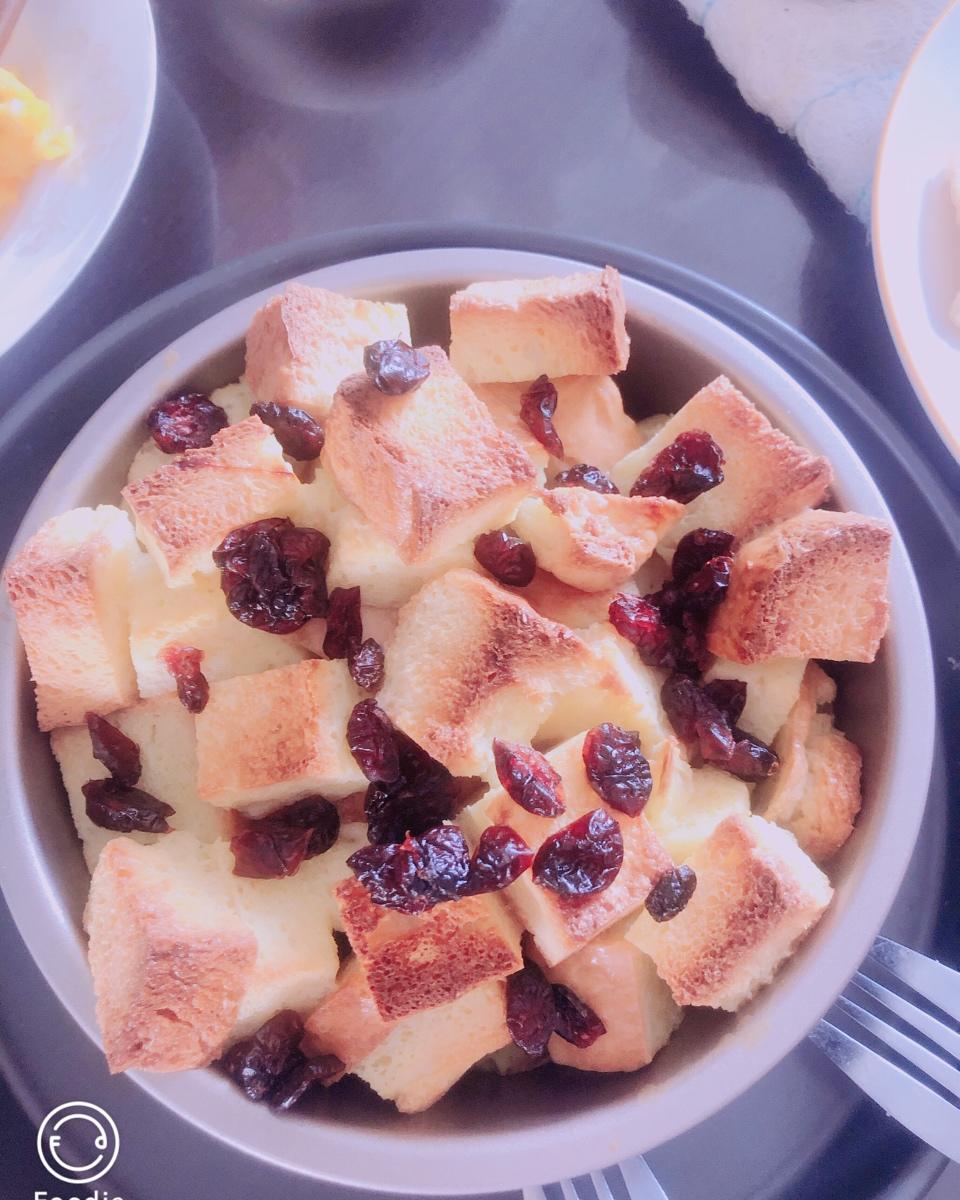 焗烤蔓越梅吐司布丁