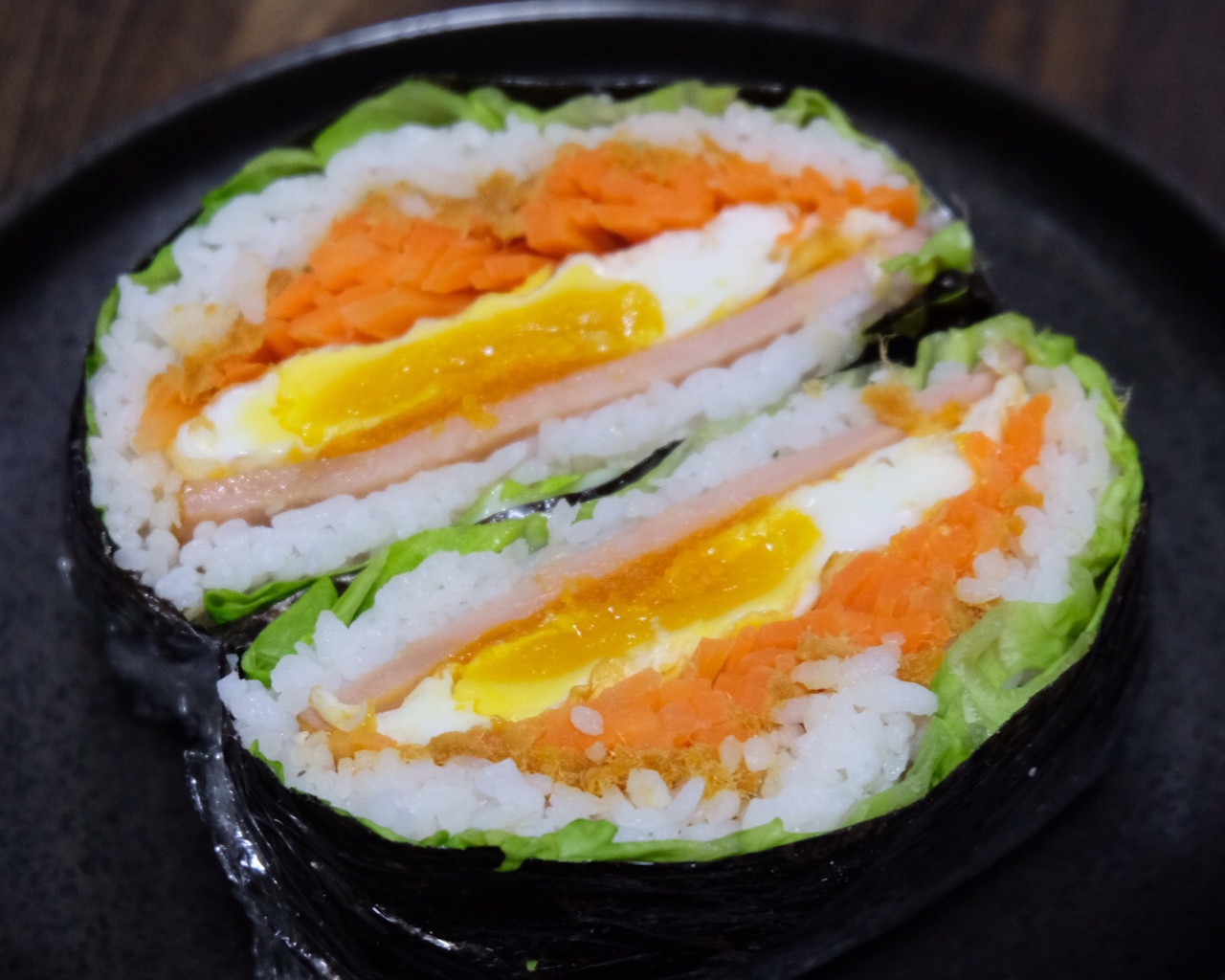 海苔蛋黄酱米饭三明治