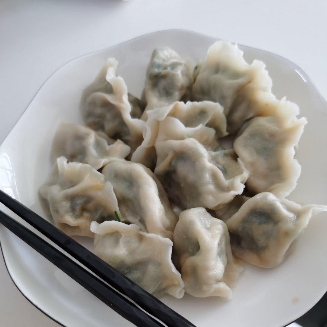 韭菜鸡蛋虾仁三鲜饺子