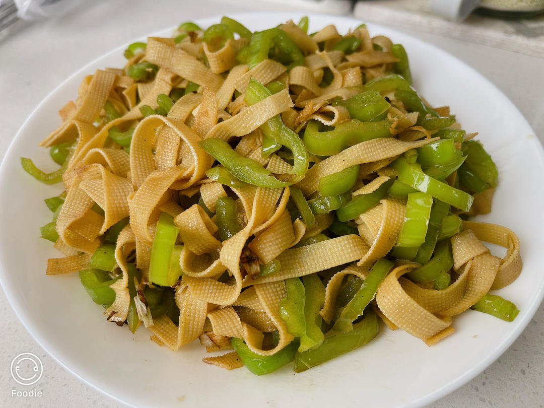 青椒炒干豆腐丝