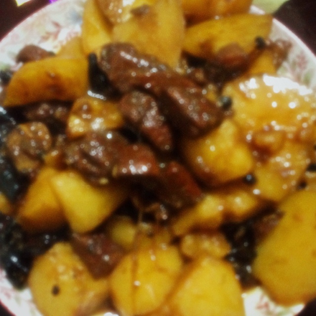 西红柿土豆炖牛肉