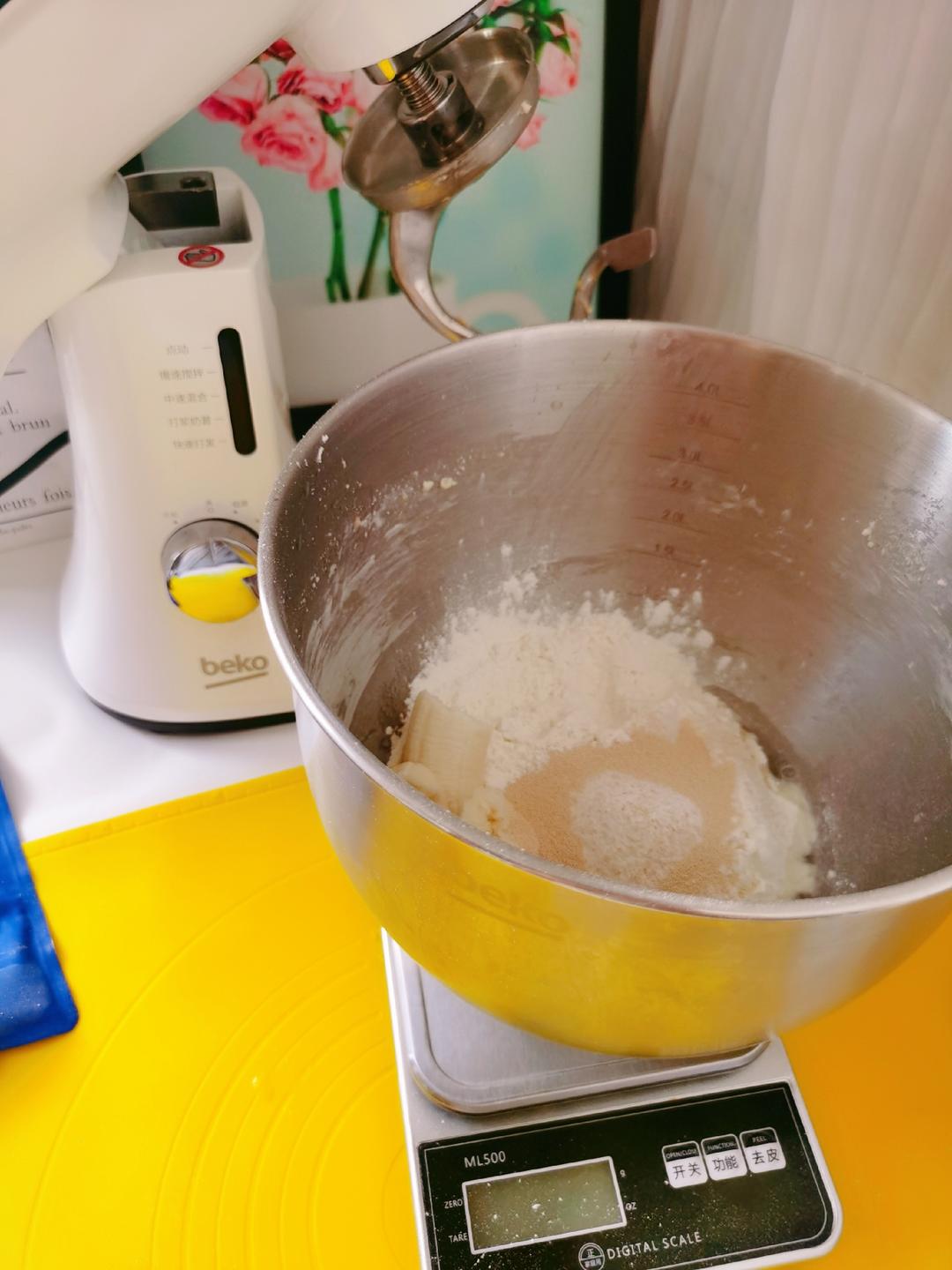 纯奶手撕吐司的做法 步骤1