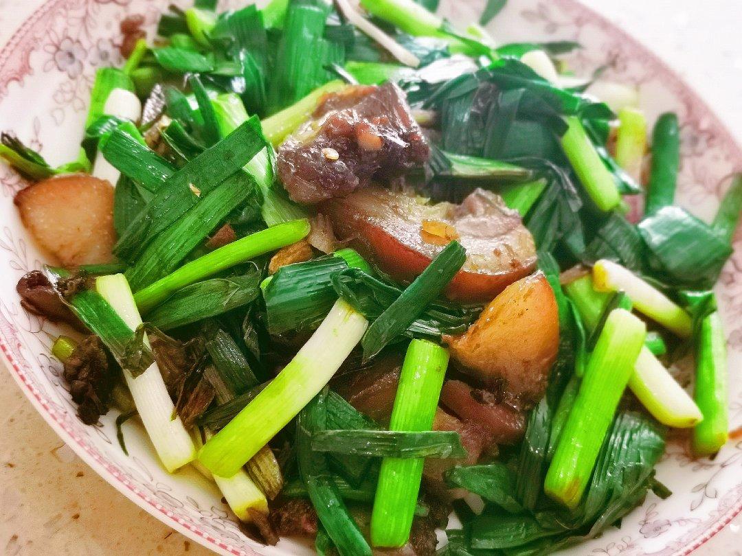 蒜苗炒肉（湘菜）