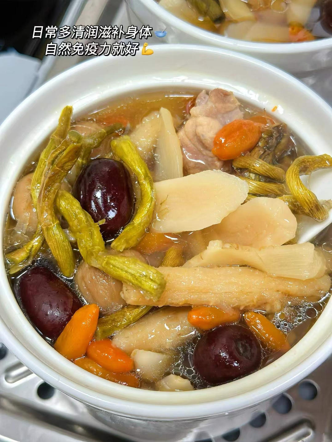 祛内热的石斛玉竹排骨汤 | 清热润燥刚好‼️