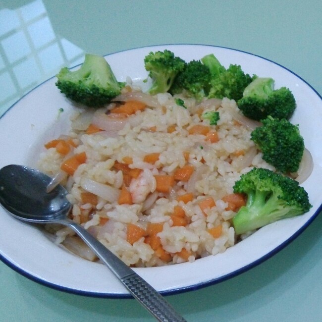 洋葱炒饭