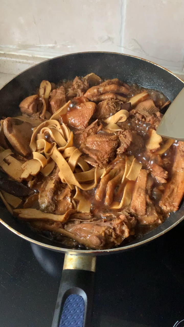 好吃到舔手指的麻油鸭、酱鸭