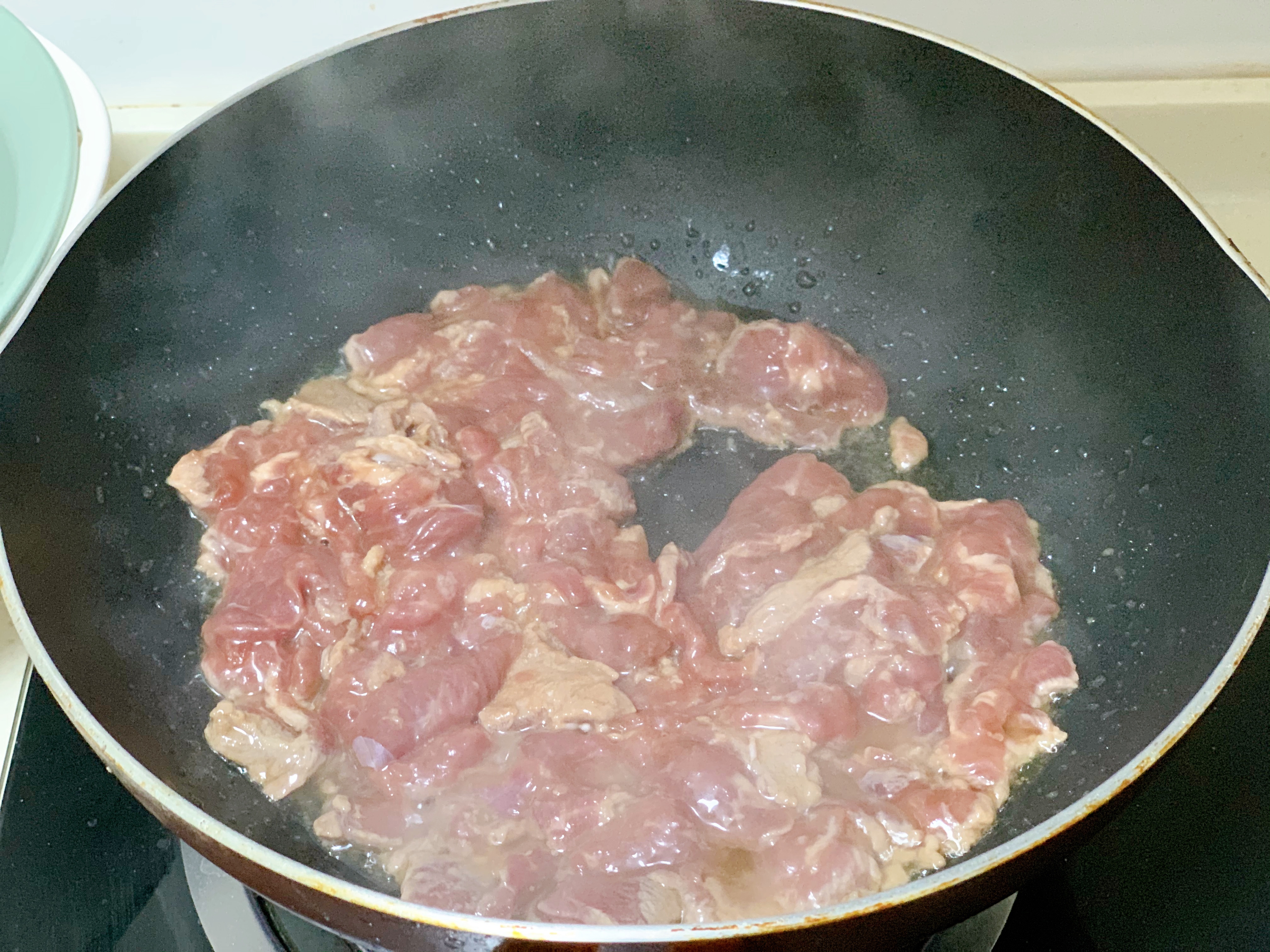 超下饭小炒牛肉的做法 步骤6