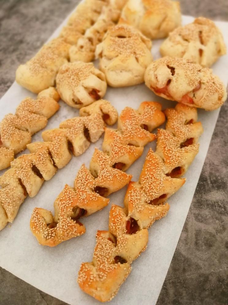 意式酵头丨迷迭香培根全麦面包的做法