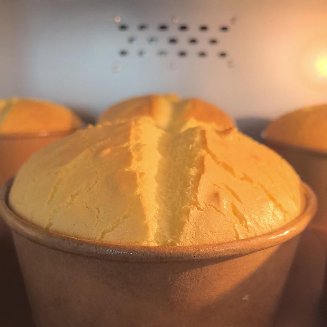 像云朵一样柔软的牛奶软蛋糕