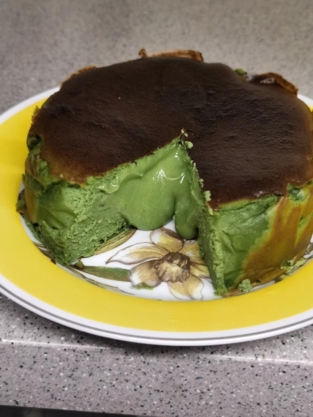 流心抹茶巴斯克芝士蛋糕