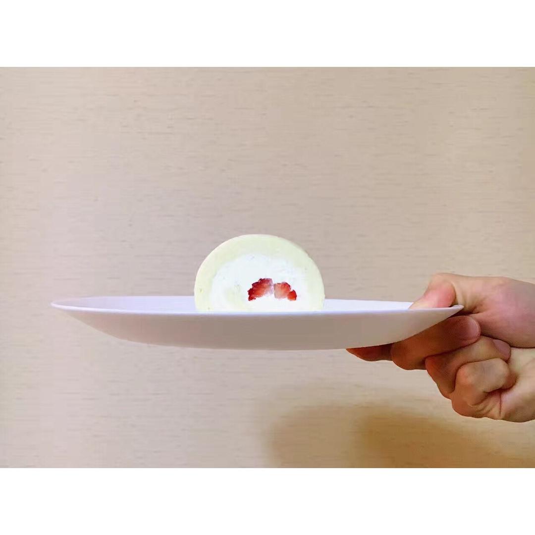 《Tinrry下午茶》教你做基础原味蛋糕卷