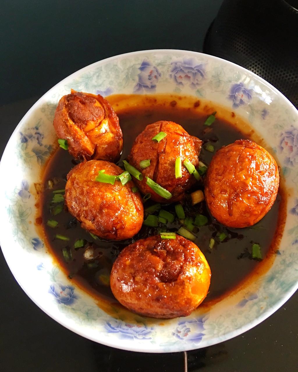 ssq倩倩做的虎皮蛋(爱吃卤鸡蛋的不容不过～)