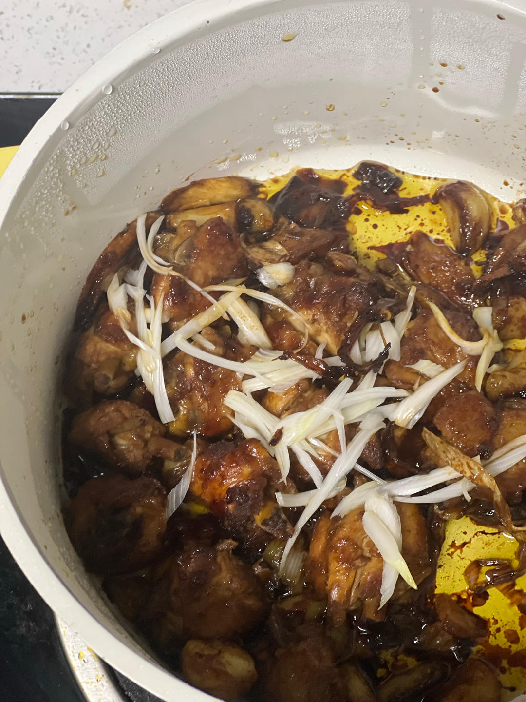 正宗台式三杯鸡（零失败！周围朋友全都赞不绝口！ 😁）